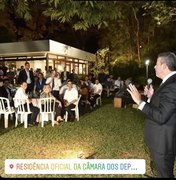 Calheiros e Lira dividem atenção de prefeito e vereadores alagoanos em Brasília