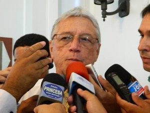 “Não voto em Collor em nenhuma hipótese”, afirma Vilela