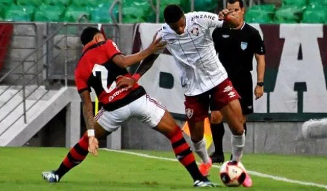 Na estreia de Roger, Fluminense derrota o Flamengo com um golaço e vence a primeira no Carioca
