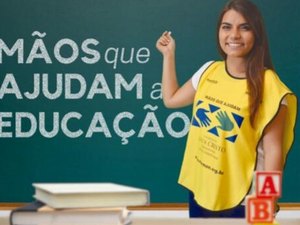 Igreja de Jesus Cristo dos Santos dos Últimos Dias realiza reparos em escolas com voluntariado