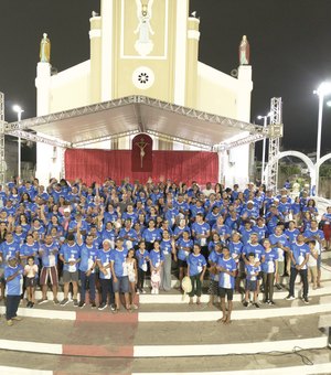 Feira Grande envia 16 ônibus com mais de 600 romeiros para romaria em Juazeiro do Norte