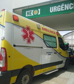 Hospital de Emergência do Agreste emite apelo para localizar familiares de vítima de capotamento