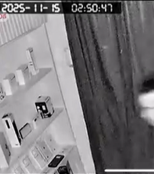 Loja de acessórios é arrombada em Maceió e proprietário lamenta prejuízo: 'seguir em frente e reconstruir'