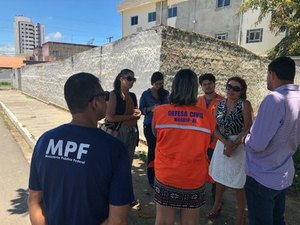 Procuradoras do MPF realizam visita técnica ao bairro do Pinheiro, em Maceió
