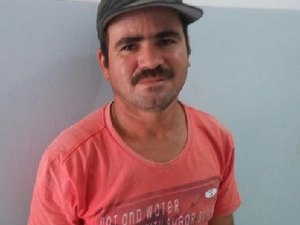 Homem que matou outro enquanto consumiam bebidas alcoólicas é preso