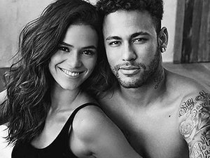 Bruna Marquezine e Neymar voltam a se encontrar em evento