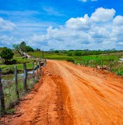 Força-tarefa da prefeitura recupera estrada danificada pelas fortes chuvas em Arapiraca