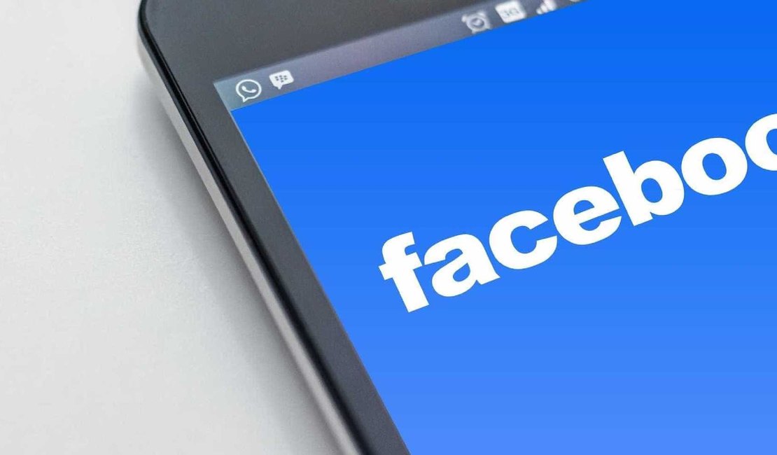 Homem é multado por apagar Facebook de empresa após deixar emprego