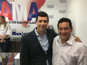Severino Pessoa participa de reunião na AMA e reafirma defesa às causas municipalistas
