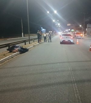 Colisão entre carro e bicicleta deixa ciclista morto na rodovia AL-220 em Arapiraca