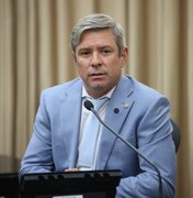 Cabo Bebeto cobra conclusão do Hospital do Idoso após fim do prazo anunciado