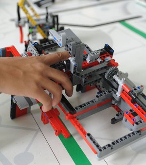 Estudantes alagoanos representam o Brasil em torneio internacional de robótica