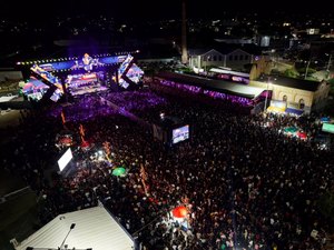 Primeira noite do Pedra Fest é consagrada como grande sucesso em Delmiro Gouveia