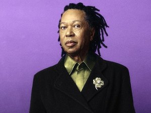 Alagoano, cantor Djavan é eleito o homem mais elegante do Brasil; veja ranking