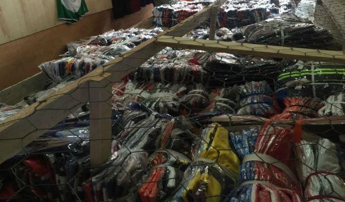 Polícia apreende R$ 90 mil em produtos falsificados em Feira da Sulanca