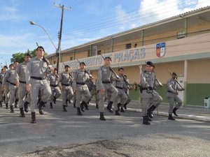 Polícia Militar orienta futuros policiais para apresentação após convocação