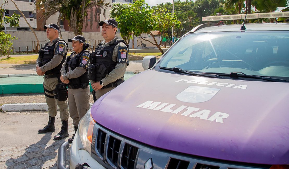 Patrulha Maria da Penha reforça segurança de mulheres durante Carnaval em Alagoas