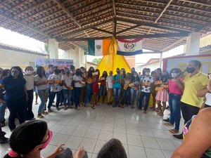 Estudantes de São Luís do Quitunde fazem exposição literária