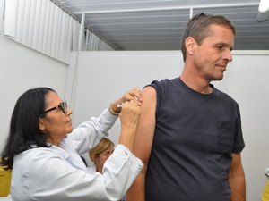 Sesau vacinará trade turístico para evitar reintrodução do sarampo em Alagoas