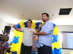 Rodrigo Cunha visita Palmeira, cobra construção de creches e destaca necessidade de priorizar educação em AL