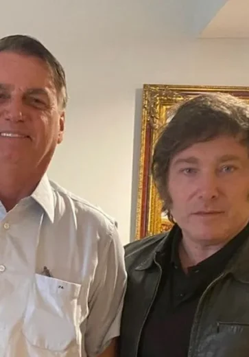 Alexandre de Moraes nega pedido de visita de Javier Milei a Bolsonaro