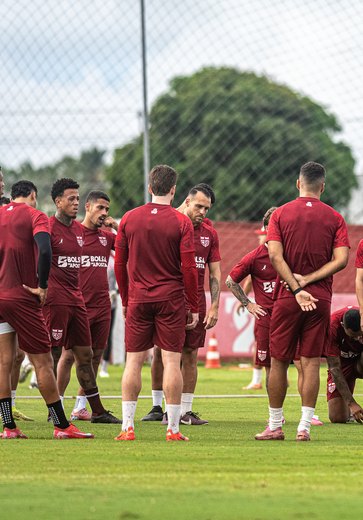 CRB finaliza preparação e embarca para duelo contra o Atlético Goianiense pela Série B