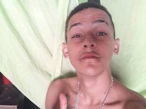 Jovem de 22 anos é executado a tiros dentro de casa no bairro Planalto, em Arapiraca