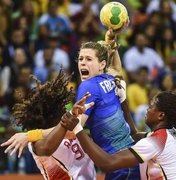 Brasil passa em 1º no handebol e espera por vice campeã mundial nas quartas