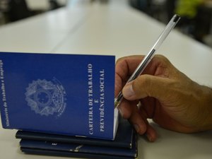 Novo período para saque do abono salarial 2016 começa dia 26 de julho