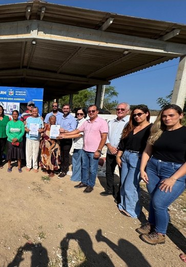 Estado entrega PEVs para fortalecer coleta seletiva em Palmeira dos Índios