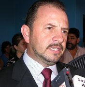 Justiça determina bloqueio de bens do deputado estadual Antônio Albuquerque