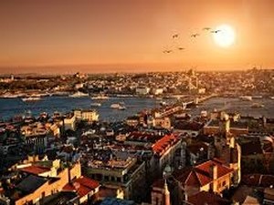 Carro-bomba explode na Turquia e mata pelo menos três pessoas