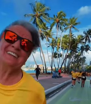 Aos 75 anos, influenciadora que venceu leucemia participa da Maratona de Maceió