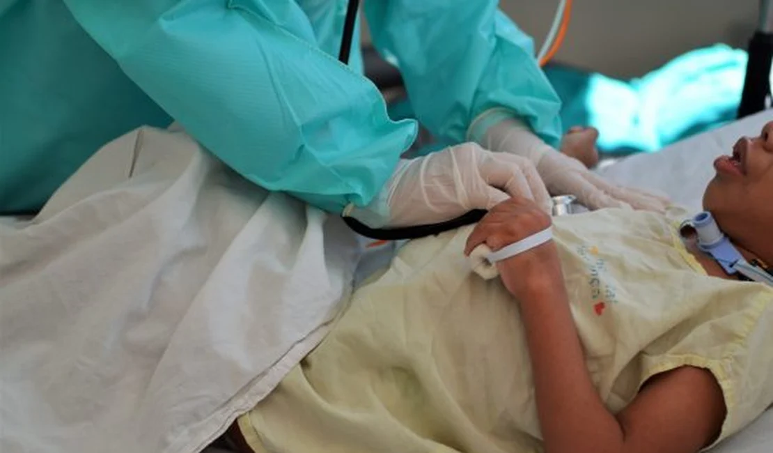 Hospital da Criança de Alagoas orienta pais sobre como agir em caso de parada cardiorrespiratória