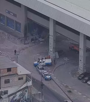 Homens em situação de rua são mortos a tiros de fuzil enquanto dormiam no Rio de Janeiro