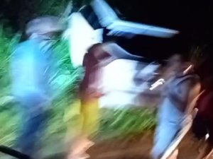 Acidente de trânsito deixa duas pessoas feridas na rodovia AL-105