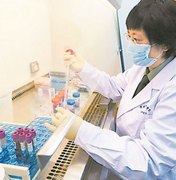 China começa a testar vacina contra coronavírus em humanos