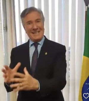 Collor confirma que poderá concorrer ao Governo de AL para dar palanque a Bolsonaro