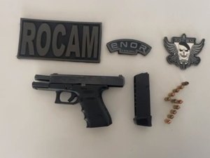 Polícia apreende pistola dentro de um veículo SW4 no centro de Arapiraca