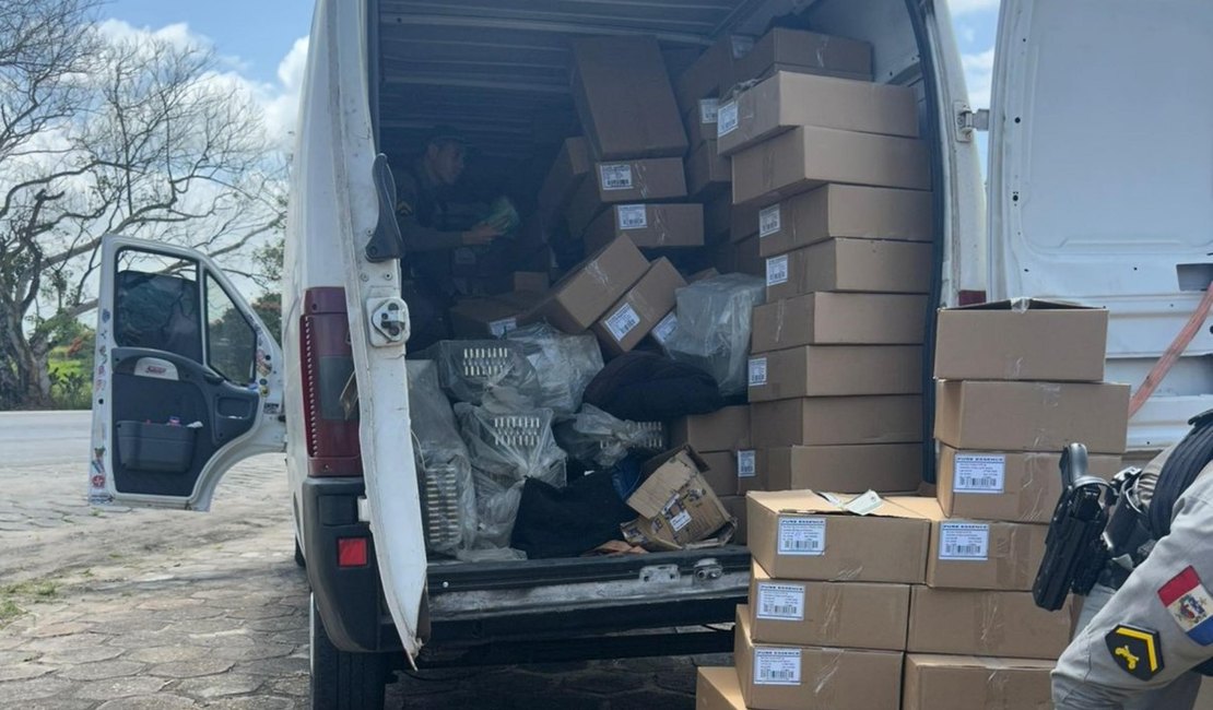 Divergência de percurso leva à apreensão de 500kg de drogas em São Sebastião