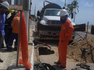Arsal fiscaliza obras de interligação de gasoduto em Jacarecica