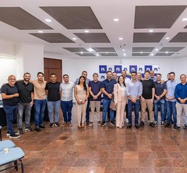 JHC convoca aliados para definir rumos do PL em 2026