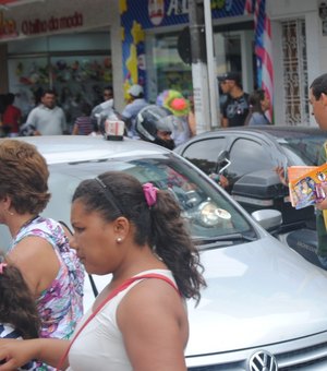 SMTT e Detran vão realizar ações do Movimento Maio Amarelo no Centro de Arapiraca