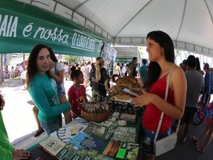 IMA leva atividades às mulheres na rua fechada da Pajuçara no domingo 