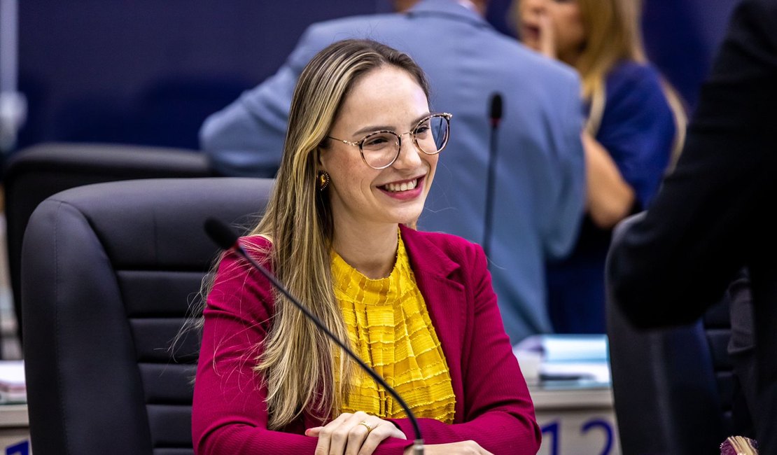 Olívia Tenório deve assumir secretaria da Mulher de Maceió; Catunda volta para a Câmara em 2025