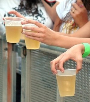 Seprev e Abrasel preveem criação de selo para controle de bebidas alcoólicas para menores