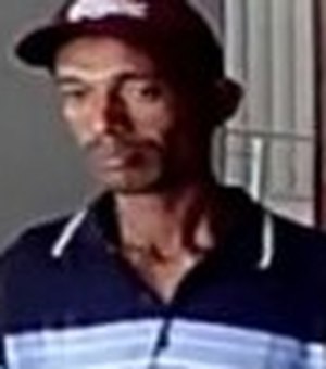 Divulgada imagem do homem acusado de invadir e assaltar Clínica em Arapiraca