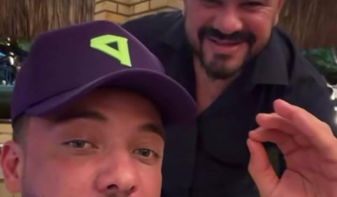 Wesley Safadão fica surpreso ao saber que empresário de Fortaleza é vereador por Jundiá-AL