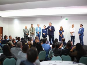 Renan Filho tem encontro pastores e avança no diálogo com lideranças cristãs