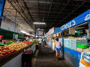 Coronavírus: orientações são levadas aos mercados públicos de Maceió